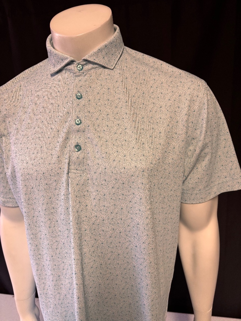 Nice mens large johnnie-O golf polo